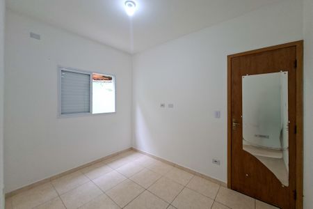 Quarto 2 de casa de condomínio para alugar com 2 quartos, 48m² em Parque das Americas, Praia Grande