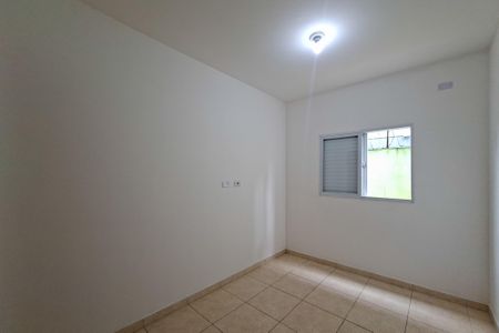 Quarto 1 de casa de condomínio para alugar com 2 quartos, 48m² em Parque das Americas, Praia Grande