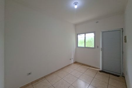 Sala de casa de condomínio para alugar com 2 quartos, 48m² em Parque das Americas, Praia Grande