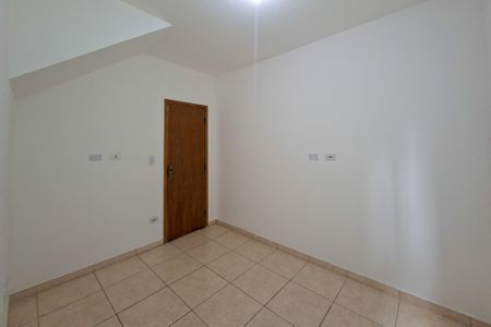 Quarto 1 de casa de condomínio para alugar com 2 quartos, 48m² em Parque das Americas, Praia Grande