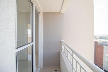 Sacada de apartamento para alugar com 2 quartos, 45m² em Jardim Planalto, Carapicuíba