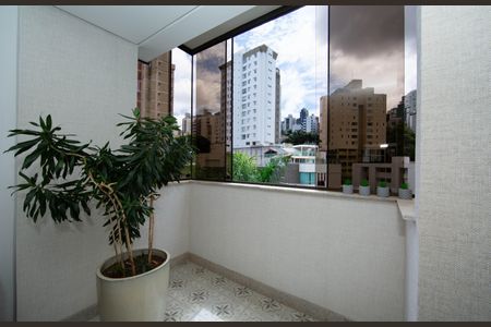 VARANDA de apartamento para alugar com 3 quartos, 115m² em Buritis, Belo Horizonte