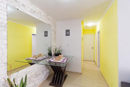 Sala de apartamento para alugar com 2 quartos, 50m² em Cidade Ariston Estela Azevedo, Carapicuíba