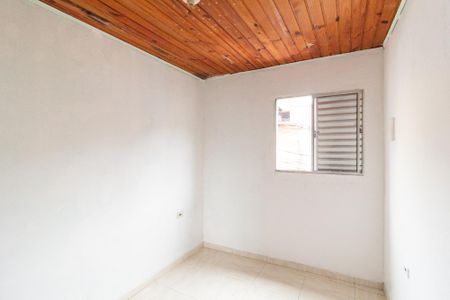 Quarto de casa para alugar com 1 quarto, 60m² em Jardim Carapicuiba, Carapicuíba