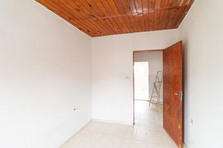 Quarto de casa para alugar com 1 quarto, 60m² em Jardim Carapicuiba, Carapicuíba
