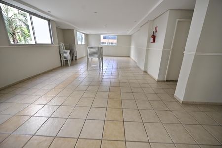Apartamento para alugar com 2 quartos, 107m² em Setor Bueno, Goiânia