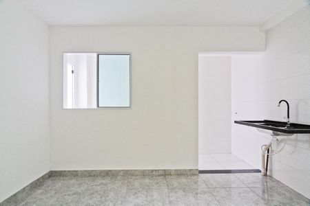 Sala e cozinha de apartamento para alugar com 2 quartos, 48m² em Vila Progresso (zona Norte), São Paulo