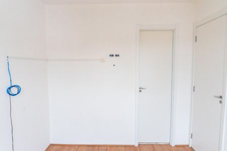 Suite de apartamento para alugar com 1 quarto, 33m² em Jardim Itacolomi, São Paulo