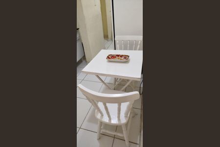 Cozinha de kitnet/studio para alugar com 1 quarto, 40m² em Parque Alexandre, Cotia