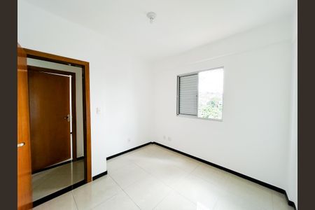 Apartamento para alugar com 3 quartos, 80m² em Santa Amelia, Belo Horizonte