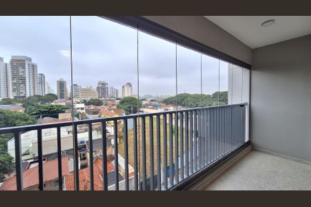 Varanda de kitnet/studio para alugar com 1 quarto, 32m² em Pompeia, São Paulo