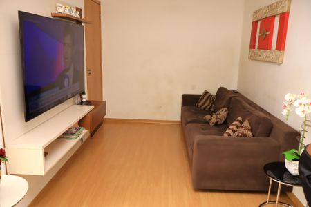 Sala de apartamento para alugar com 2 quartos, 46m² em Jardim das Margaridas, Salvador