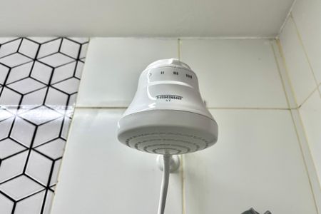 Banheiro de apartamento para alugar com 1 quarto, 64m² em Jardim Prudência, São Paulo