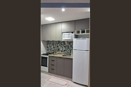 Cozinha de apartamento para alugar com 2 quartos, 42m² em Residencial Palma de Maiorca, Cotia