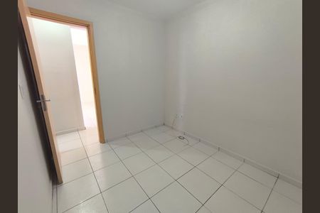 Quarto 1 de apartamento para alugar com 2 quartos, 50m² em Jardim Europa, Uberlândia