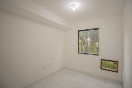 Quarto 1 de apartamento para alugar com 1 quarto, 30m² em Trindade, São Gonçalo