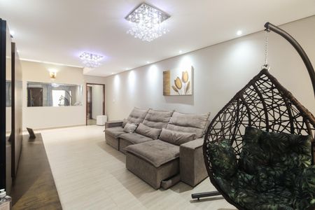 Sala de casa para alugar com 3 quartos, 135m² em Vila Esperança, São Paulo