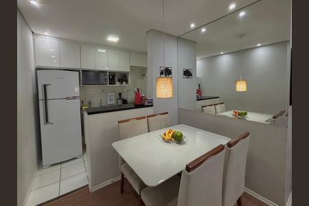 Sala de apartamento à venda com 2 quartos, 52m² em Jardim Monte Alegre, Taboão da Serra