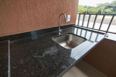 Varanda de apartamento para alugar com 2 quartos, 68m² em Granja Marileusa, Uberlândia