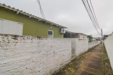 Área Externa de casa para alugar com 2 quartos, 60m² em Medianeira, Porto Alegre