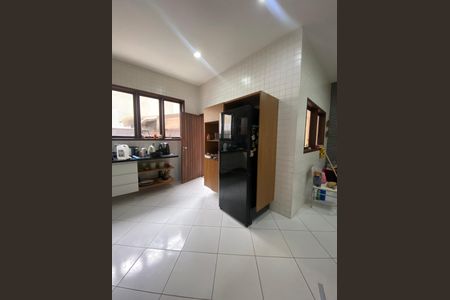 Cozinha de kitnet/studio para alugar com 1 quarto, 30m² em Canaa, Belo Horizonte