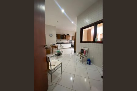 Cozinha de kitnet/studio para alugar com 1 quarto, 30m² em Canaa, Belo Horizonte
