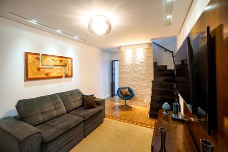 Sala de casa à venda com 3 quartos, 150m² em Vila Nova Savoia, São Paulo