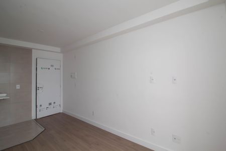 Sala de apartamento para alugar com 2 quartos, 47m² em Vila Augusta, Guarulhos