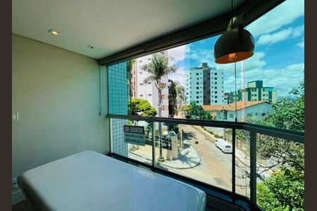 Apartamento para alugar com 4 quartos, 190m² em Pampulha, Belo Horizonte