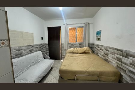 Sala de kitnet/studio para alugar com 1 quarto, 30m² em Recreio dos Bandeirantes, Rio de Janeiro