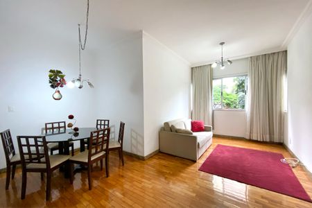 Sala de apartamento para alugar com 3 quartos, 130m² em Centro, Belo Horizonte