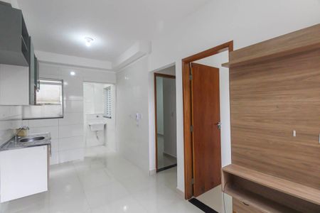Sala/Cozinha de apartamento para alugar com 2 quartos, 45m² em Vila Santa Isabel, São Paulo