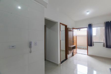 Sala/Cozinha de apartamento para alugar com 2 quartos, 45m² em Vila Santa Isabel, São Paulo