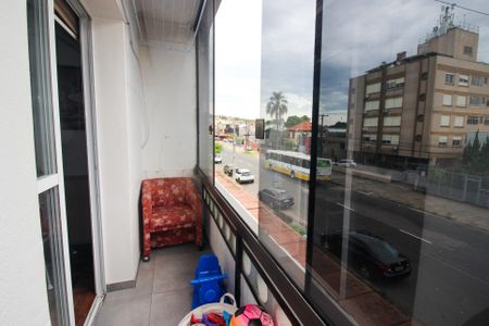 Sacada da Sala de apartamento para alugar com 2 quartos, 85m² em Medianeira, Porto Alegre