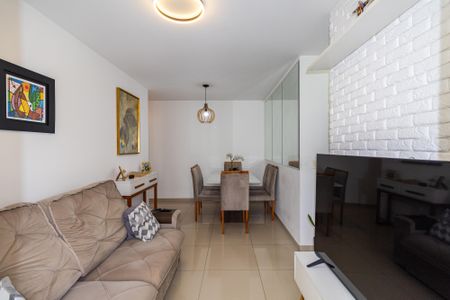 Apartamento à venda com 2 quartos, 52m² em Jardim Maria Duarte, São Paulo