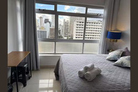Quarto de apartamento para alugar com 1 quarto, 27m² em Centro, Curitiba