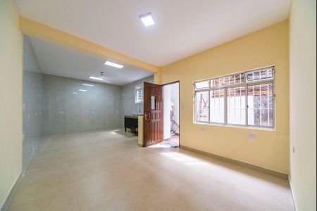 Sala de casa para alugar com 2 quartos, 100m² em Cidade São Jorge, Santo André