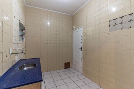 Cozinha de apartamento para alugar com 1 quarto, 59m² em República, São Paulo