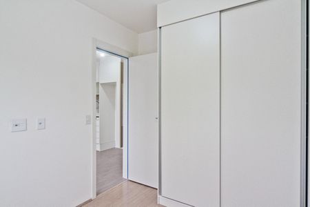 Quarto 1 de apartamento para alugar com 2 quartos, 38m² em Vila Barreto, São Paulo