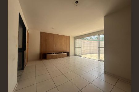 Apartamento à venda com 3 quartos, 197m² em Pampulha, Belo Horizonte