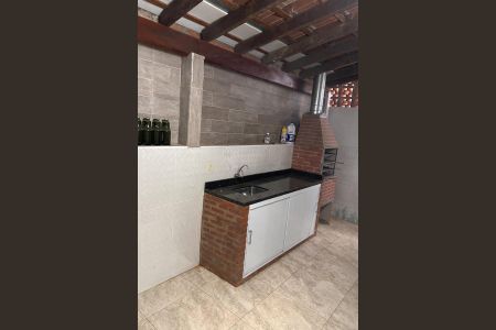 Área externa de casa para alugar com 2 quartos, 70m² em Jardim Amoreiras, Campinas