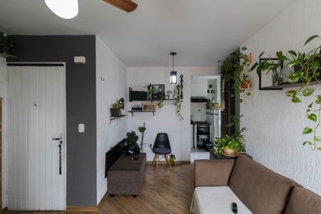 Sala de apartamento para alugar com 2 quartos, 52m² em Jardim Casa Pintada, São Paulo