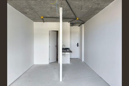 Cozinha de apartamento para alugar com 1 quarto, 30m² em Jardim Armação, Salvador