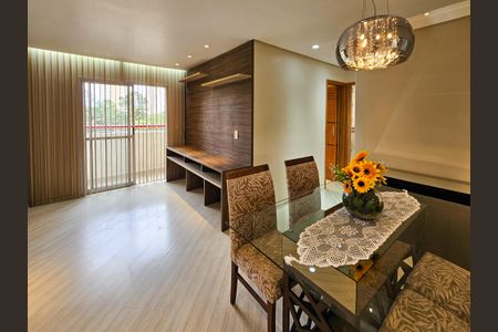 Apartamento à venda com 2 quartos, 55m² em Jardim do Estádio, Santo André