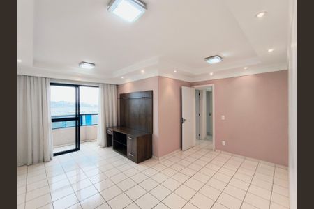 Sala de apartamento para alugar com 3 quartos, 83m² em Jardim Paris, Jundiaí