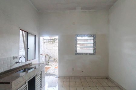 Sala/Cozinha de casa para alugar com 1 quarto, 36m² em Jardim Santa Teresinha, São Paulo
