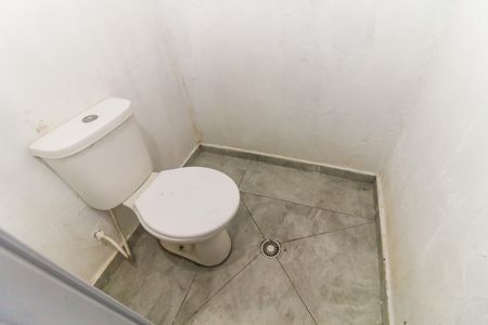 Banheiro Suíte de casa para alugar com 1 quarto, 24m² em Jardim Maia, São Paulo