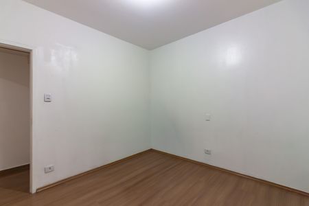 Quarto de casa para alugar com 3 quartos, 100m² em Jardim das Flores, Osasco