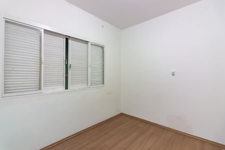 Quarto de casa para alugar com 3 quartos, 100m² em Jardim das Flores, Osasco