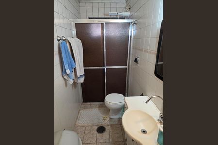 Banheiro de casa à venda com 2 quartos, 71m² em Jardim Raposo Tavares, São Paulo